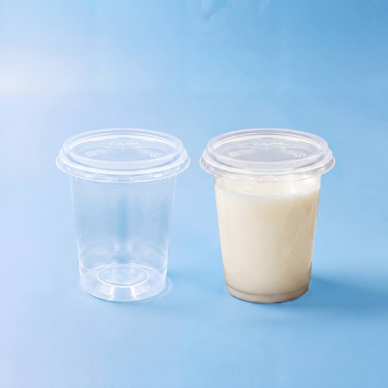 Стаканчики для сметаны DK Plast с крышкой